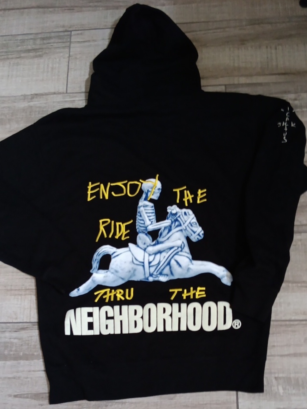 NEW! TRAVIS SCOTT..CACTUS JACK CAROUSEL NEIGHBORHOOD ZIP HOODIE..LARGE